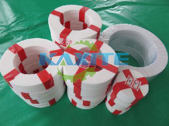 Витемнамын захиалагчийн PTFE жийргэвч захиалж, бэлэн болгоод, савлахыг хүлээж байна