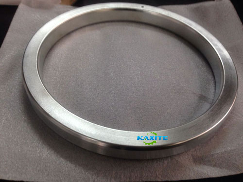 Ring хамтарсан жийргэвч Их Британий хэрэглэгчдэд савлахад бэлэн байдаг